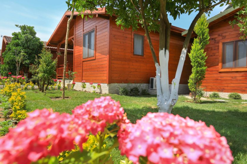 Merry Bungalow & Tent Bungalow Huzur Veren Bahçe Manzarası